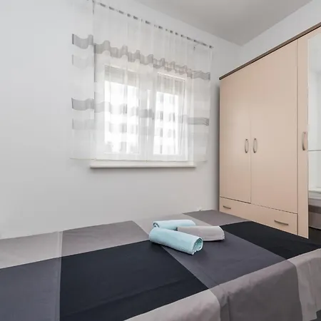 Bircic 2 By Interhome Διαμέρισμα Vir