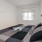 Bircic 2 By Interhome Apartamento