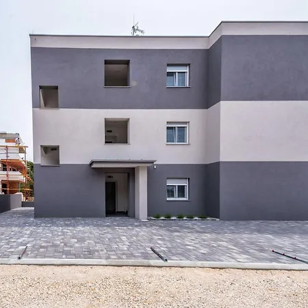 Bircic 2 By Interhome Апартаменты Вир