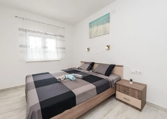 Apartment Bircic 2 By Interhome Vir